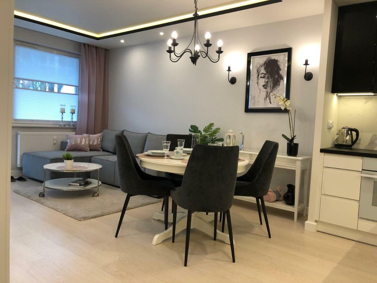 Apartament Blizej Morza Sorrento Z Garazem Колобжег Екстериор снимка